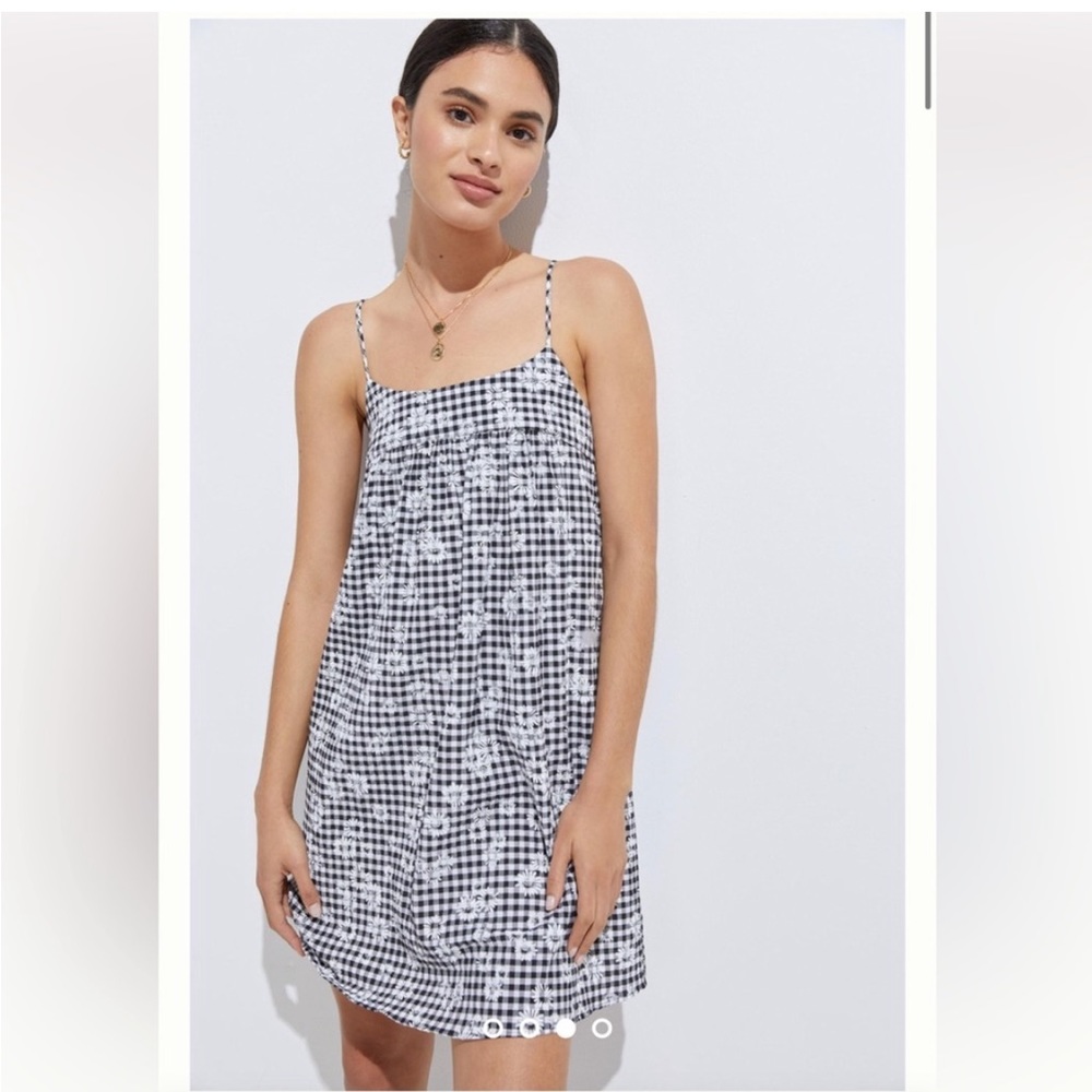 LIKE NEW Amadi by Anthropologie Gingham Daisy Mini Bow Dress - Picture 6 of 10